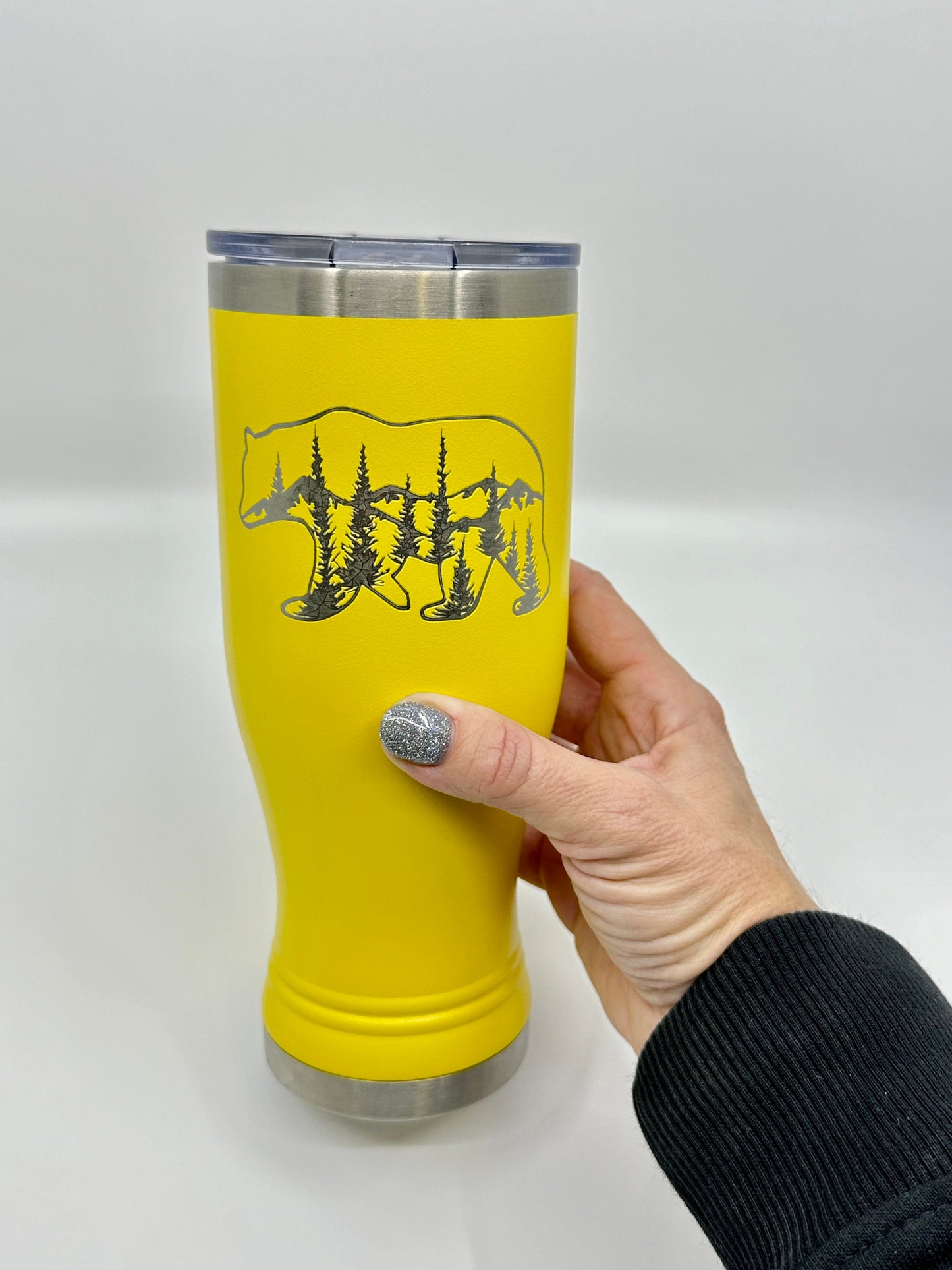 Engraved Pilsner with Bear, Mountains and Trees 20 OZ insulated Pilsner with Lid and Option to Personalize